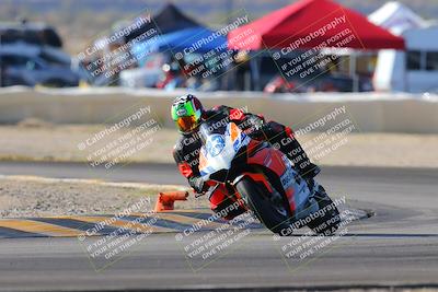 media/Dec-18-2022-SoCal Trackdays (Sun) [[8099a50955]]/Turn 2 (950am)/